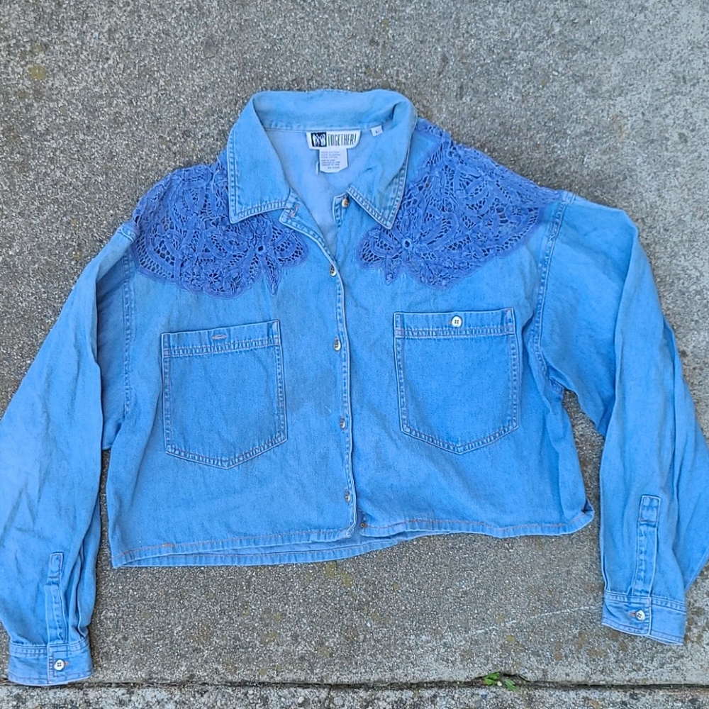 Vintage lace blue denim crop